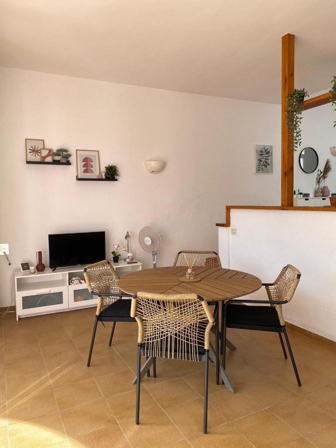 Coves Noves Nice Apartment Of 75 M2 10 Minutes Walk From The Beach Of Arenal D'En Castell Es Mercadal Eksteriør bilde